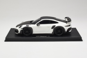 Porsche 911 992 TechArt GTstreet R Alb Cu Jante Negre TechArt 1:18 REMC013 Rășină