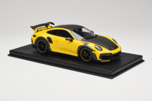 Porsche 911 992 TechArt GTstreet R Galben Cu Jante Negre TechArt 1:18 REMC011 Rășină - imaginea 4 din 6