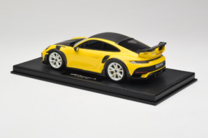 Porsche 911 992 TechArt GTstreet R Galben Cu Jante Albe TechArt 1:18 REMC015 Rășină - imaginea 4 din 6