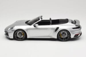 Porsche 911 992 Turbo S Cabriolet Argintiu Minichamps 1:18 155069082 Metal - imaginea 3 din 6