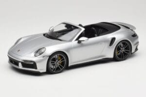 Porsche 911 992 Turbo S Cabriolet Argintiu Minichamps 1:18 155069082 Metal