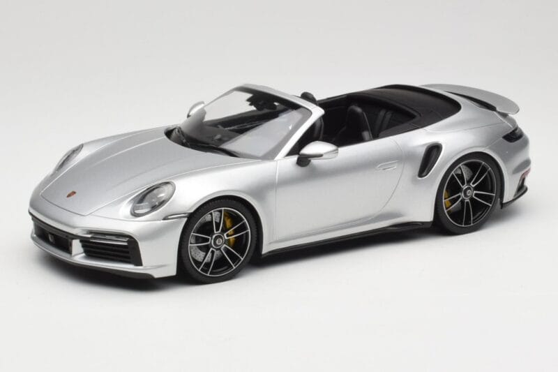 Porsche 911 992 Turbo S Cabriolet Argintiu Minichamps 1:18 155069082 Metal