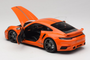 Porsche 911 992 Turbo S Coupe Sport Design Portocaliu Minichamps 1:18 113069074 Metal - imaginea 5 din 8
