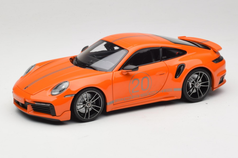 Porsche 911 992 Turbo S Coupe Sport Design Portocaliu Minichamps 1:18 113069074 Metal