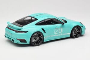 Porsche 911 992 Turbo S Sport Design Package Racing Green Minichamps 1:18 155069175 Metal - imaginea 2 din 6