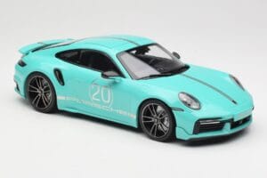 Porsche 911 992 Turbo S Sport Design Package Racing Green Minichamps 1:18 155069175 Metal - imaginea 4 din 6