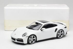 Porsche 911 992 Turbo S Alb Concept Minichamps 1:18 WAP0211620CNP Metal - imaginea 6 din 6