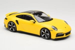 Porsche 911 992 Turbo S Galben Minichamps 1:18 155069071 Metal - imaginea 4 din 6