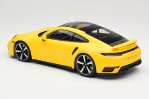 Porsche 911 992 Turbo S Galben Minichamps 1:18 155069071 Metal - imaginea 5 din 6
