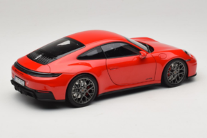 Porsche 911 992.2 Carrera 4 GTS Guards Red Norev 1:18 187171 Metal - imaginea 3 din 8
