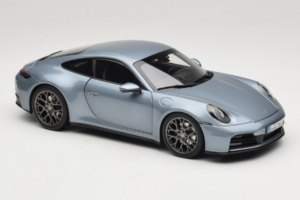 Porsche 911 992.2 Carrera Polar Silver Metallic Norev 1:18 187170 Metal - imaginea 6 din 8