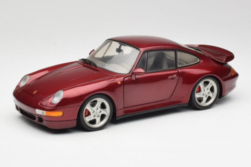 Porsche 911 993 Turbo Arena Roșu Metalic UT Models 1:18 27811 Metal