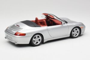 Porsche 911 996 Cabriolet Argintiu Gate 1:18 1052 Metal - imaginea 3 din 8