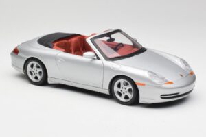 Porsche 911 996 Cabriolet Argintiu Gate 1:18 1052 Metal - imaginea 6 din 8