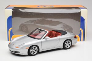 Porsche 911 996 Cabriolet Argintiu Gate 1:18 1052 Metal - imaginea 8 din 8