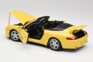Porsche 911 996 Cabriolet Speed Galben UT Models 1:18 27906 Metal - imaginea 5 din 8
