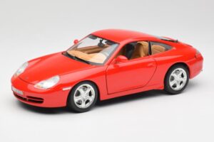 Porsche 911 996 Carrera 4 Roșu Bburago 1:18 30085 Metal