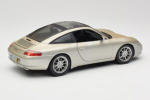 Porsche 911 996 Carrera 4S Argintiu Maisto 1:18 WAP02102212 Metal - imaginea 3 din 8