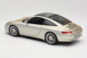 Porsche 911 996 Carrera 4S Argintiu Maisto 1:18 WAP02102212 Metal - imaginea 7 din 8
