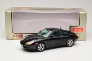 Porsche 911 996 Carrera Negru Sun Star 1:18 1202 Metal - imaginea 8 din 8