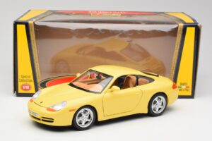 Porsche 911 996 Carrera Galben Bburago 1:18 30085-M1 Metal - imaginea 8 din 8