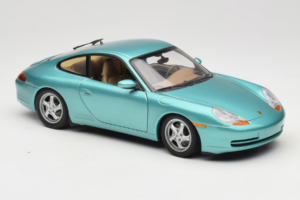 Porsche 911 996 Green Metallic UT Models 1:18 27901 Metal - imaginea 6 din 8