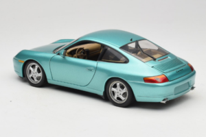 Porsche 911 996 Green Metallic UT Models 1:18 27901 Metal - imaginea 7 din 8