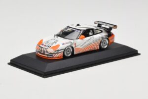 Porsche 911 996 GT3 Cup Mobil 1 #1 VIP Car 2004 Minichamps 1:43 WAP02012115-R1 Metal - imaginea 2 din 4