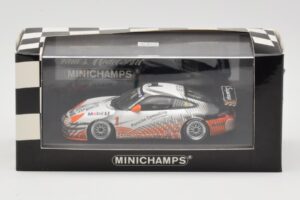 Porsche 911 996 GT3 Cup Mobil 1 #1 VIP Car 2004 Minichamps 1:43 WAP02012115-R1 Metal - imaginea 4 din 4