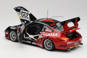 Porsche 911 996 GT3 RS #290 N. Bartels / H. Jacksties / F. Lorenzo Yokohama 24 Hours of Nurburgring 2003 AUTOart 1:18 80372 M - imaginea 5 din 8