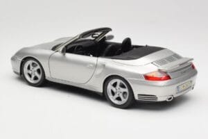 Porsche 911 996 Turbo Cabriolet Argintiu Maisto 1:18 31660 Metal - imaginea 7 din 8