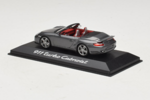 Porsche 911 997 Turbo Cabriolet Grey Metallic Minichamps 1:43 WAP02015218 Metal - imaginea 3 din 4