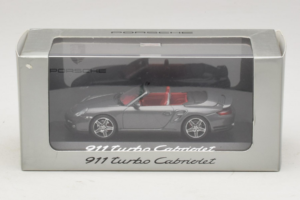 Porsche 911 997 Turbo Cabriolet Grey Metallic Minichamps 1:43 WAP02015218 Metal - imaginea 4 din 4