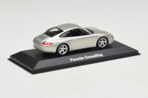 Porsche 911 997 Carrera Silver Metallic Minichamps 1:43 WAP02011515 Metal - imaginea 3 din 5