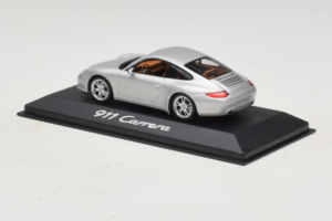 Porsche 911 997 Carrera Silver Metallic Minichamps 1:43 WAP02001218 Metal - imaginea 3 din 5