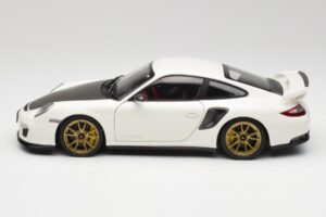 Porsche 911 997 GT2 RS Alb & Auriu Jante Minichamps 1:18 100069406 Metal - imaginea 4 din 8