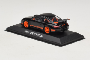 Porsche 911 997 GT3 RS Negru Portocaliu Minichamps 1:43 WAP02012817 Metal - imaginea 3 din 4