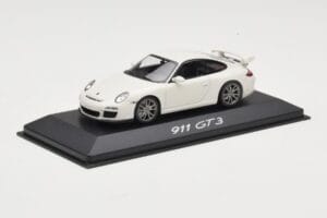 Porsche 911 997 GT3 Alb Minichamps 1:43 WAP0202080C Metal - imaginea 2 din 4