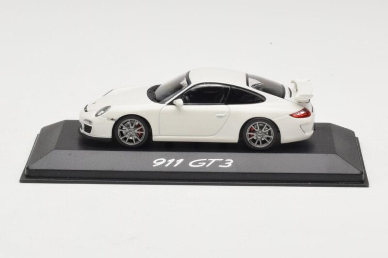 Porsche 911 997 GT3 Alb Minichamps 1:43 WAP0202080C Metal