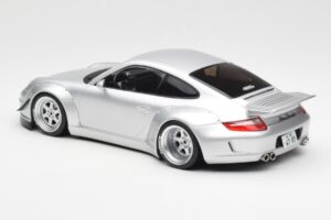 Porsche 911 997 RWB Abu Dhabi IXO 1:18 18CMC166 Metal - imaginea 5 din 6