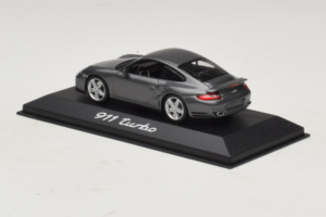 Porsche 911 997 Turbo Grey Metallic Minichamps 1:43 WAP02013016 Metal - imaginea 3 din 5