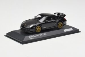Porsche 911 997.2 GT2 RS Negru cu Jante Aurii Minichamps 1:43 400069402 Metal - imaginea 2 din 4