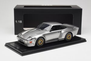 Porsche 911 930 Almeras Biturbo 3.3 Argintiu Kess 1:18 KE18005B Rășină - imaginea 6 din 6