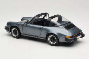 Porsche 911 SC Argintiu Minichamps 1:18 100063060 Metal - imaginea 7 din 8