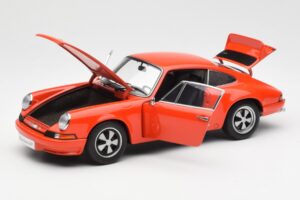 Porsche 911 Carrera RS 2.7 Portocaliu AUTOart 1:18 78057 Metal - imaginea 2 din 8