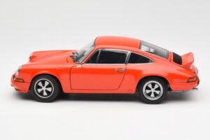 Porsche 911 Carrera RS 2.7 Portocaliu AUTOart 1:18 78057 Metal - imaginea 4 din 8