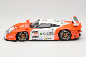 Porsche 911 GT1 Marlboro #17 E. Collard / M. Baldi FIA GT Championship 1997 UT Models 1:18 39722 Metal - imaginea 4 din 8