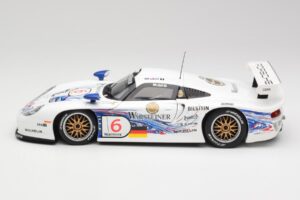 Porsche 911 GT1 #6 T. Boutsen / H-J. Stuck 1997 UT Models 1:18 39720 Metal - imaginea 4 din 8