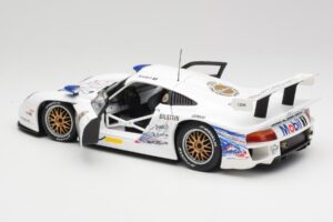 Porsche 911 GT1 #6 T. Boutsen / H-J. Stuck 1997 UT Models 1:18 39720 Metal - imaginea 5 din 8