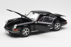 Porsche 911 S Negru Schuco 1:18 450047200 Metal - imaginea 2 din 8